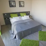 M0 Caffe & Motel